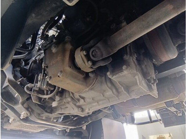 日野レンジャーパッカー車（塵芥車）中型（4t）[写真17]