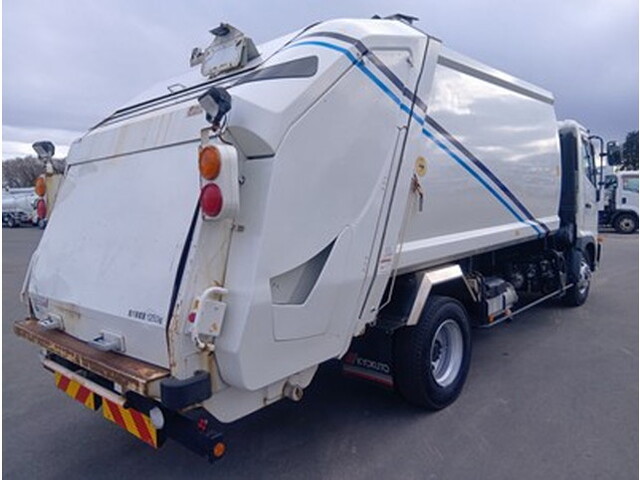 日野レンジャーパッカー車（塵芥車）中型（4t）[写真04]