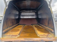 日野レンジャーパッカー車（塵芥車）中型（4t）[写真10]