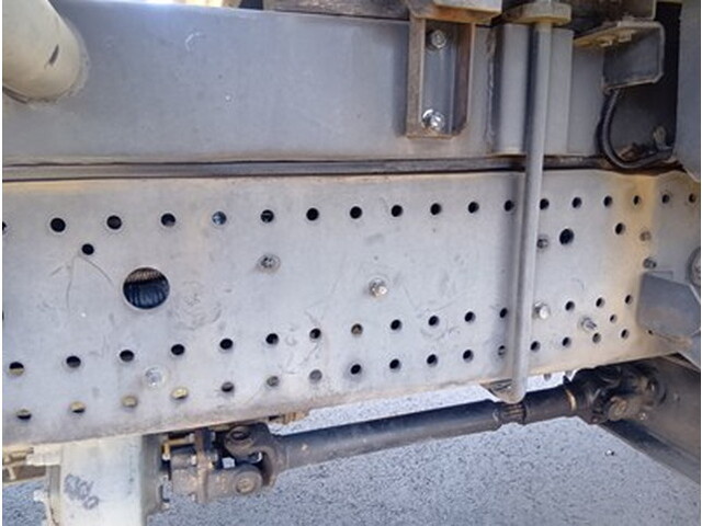 いすゞフォワードパッカー車（塵芥車）中型（4t）[写真16]