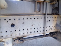 いすゞフォワードパッカー車（塵芥車）中型（4t）[写真17]