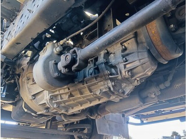 いすゞフォワードパッカー車（塵芥車）中型（4t）[写真19]