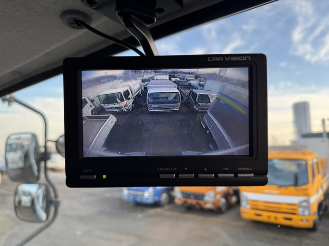 三菱ふそうファイターアルミウイング増トン（6t・8t）[写真14]