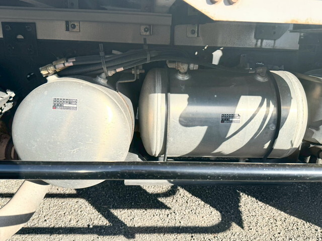 三菱ふそうファイターアルミウイング増トン（6t・8t）[写真19]