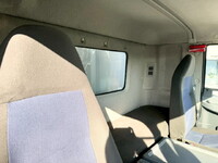 三菱ふそうファイターアルミウイング増トン（6t・8t）[写真27]