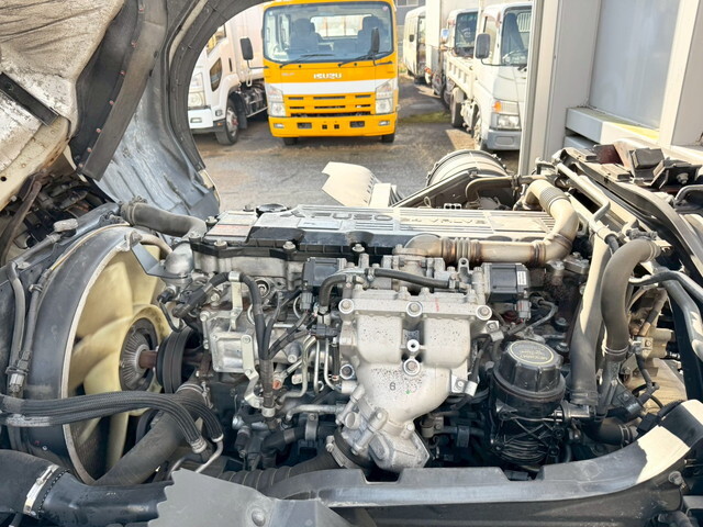 三菱ふそうファイターアルミウイング増トン（6t・8t）[写真31]