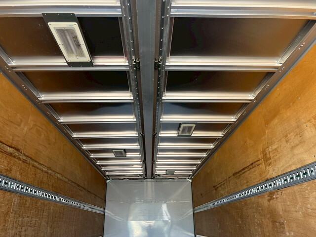 三菱ふそうファイターアルミウイング増トン（6t・8t）[写真35]