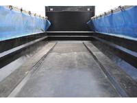 いすゞギガダンプ大型（10t）[写真12]