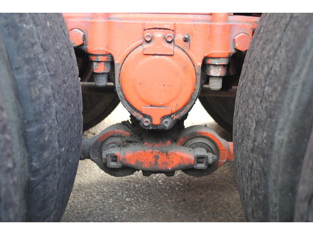 いすゞギガダンプ大型（10t）[写真23]