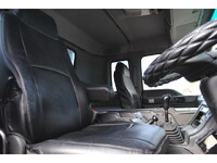 いすゞギガダンプ大型（10t）[写真28]