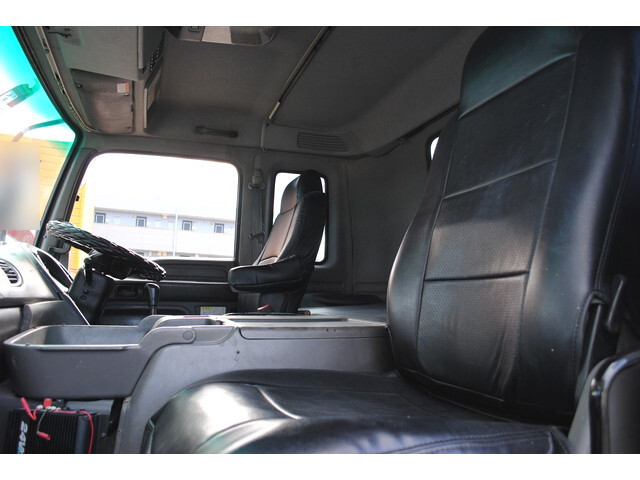 いすゞギガダンプ大型（10t）[写真29]