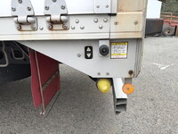 いすゞフォワードアルミウイング増トン（6t・8t）[写真26]