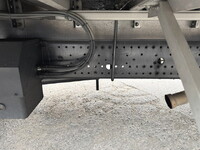 いすゞフォワードアルミウイング増トン（6t・8t）[写真28]