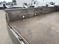 三菱ふそうキャンタークレーン5段小型（2t・3t）[写真13]