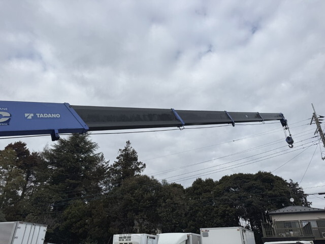 三菱ふそうキャンタークレーン5段小型（2t・3t）[写真17]