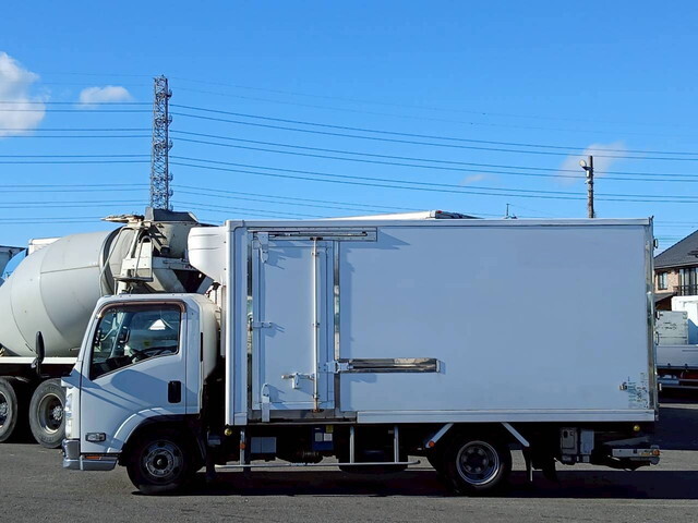 いすゞエルフ冷凍車（冷蔵車）小型（2t・3t）[写真10]