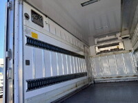 いすゞエルフ冷凍車（冷蔵車）小型（2t・3t）[写真29]