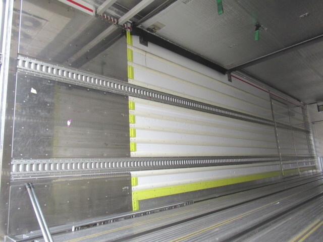 三菱ふそうスーパーグレート冷凍車（冷蔵車）大型（10t）[写真11]