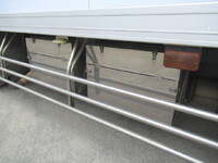 三菱ふそうスーパーグレート冷凍車（冷蔵車）大型（10t）[写真19]