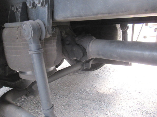 三菱ふそうスーパーグレート冷凍車（冷蔵車）大型（10t）[写真25]