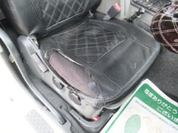 三菱ふそうスーパーグレート冷凍車（冷蔵車）大型（10t）[写真29]