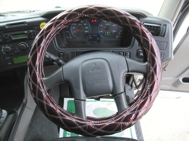 三菱ふそうスーパーグレート冷凍車（冷蔵車）大型（10t）[写真32]