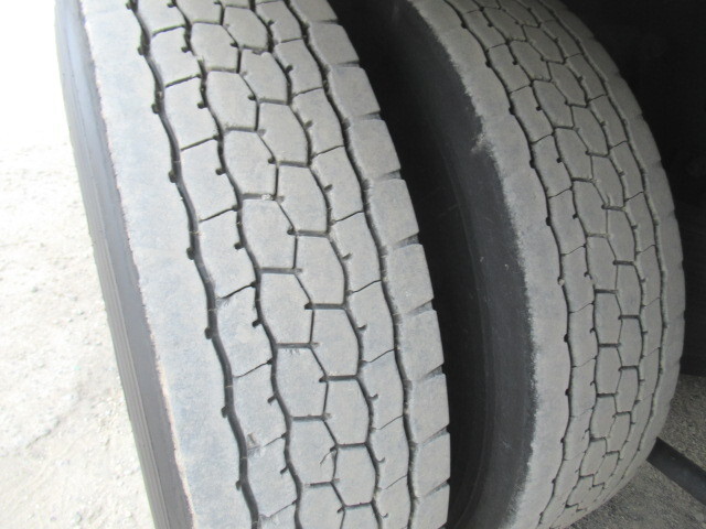 三菱ふそうスーパーグレート冷凍車（冷蔵車）大型（10t）[写真40]