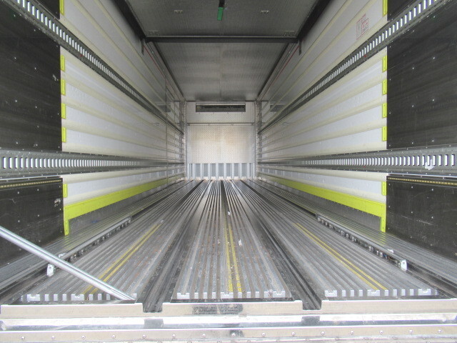 三菱ふそうスーパーグレート冷凍車（冷蔵車）大型（10t）[写真09]