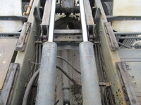 日野レンジャーコンテナ専用車増トン（6t・8t）[写真14]