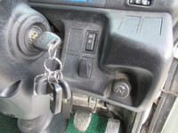 日野レンジャーコンテナ専用車増トン（6t・8t）[写真36]