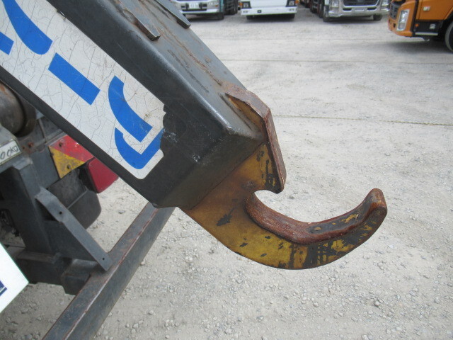 日野レンジャーコンテナ専用車増トン（6t・8t）[写真08]