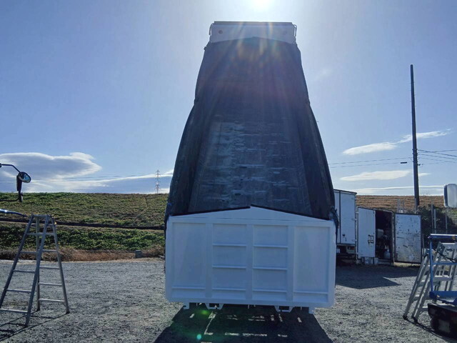 日野プロフィア深ダンプ（土砂禁ダンプ）大型（10t）[写真18]