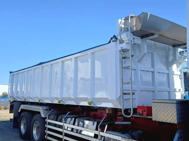 日野プロフィア深ダンプ（土砂禁ダンプ）大型（10t）[写真22]