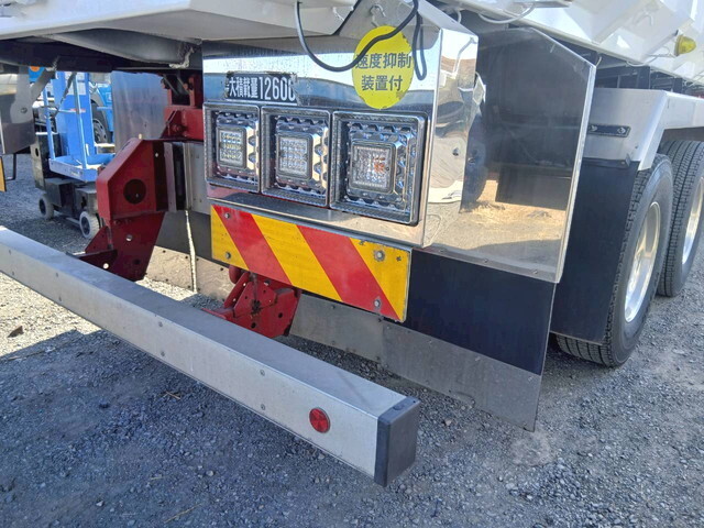 日野プロフィア深ダンプ（土砂禁ダンプ）大型（10t）[写真28]