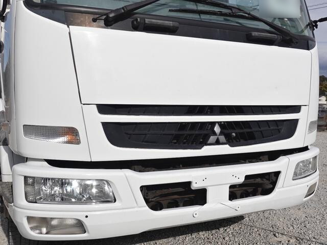 三菱ふそうファイターアルミウイング増トン（6t・8t）[写真04]