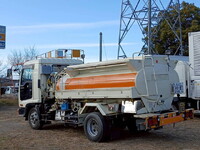 いすゞフォワードタンク車（タンクローリー）中型（4t）[写真02]