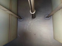 いすゞフォワードタンク車（タンクローリー）中型（4t）[写真32]