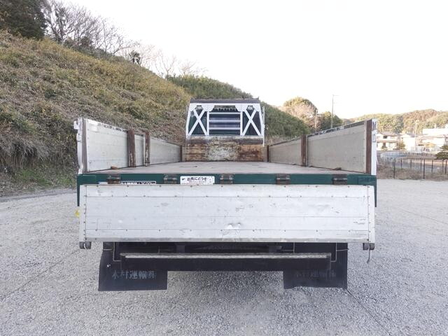 日野プロフィア平ボディ大型（10t）[写真15]