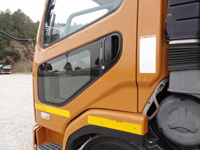 三菱ふそうファイターアルミウイング増トン（6t・8t）[写真12]