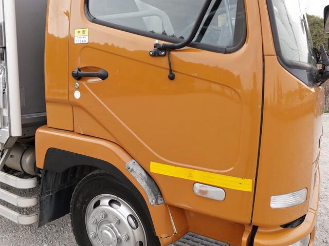 三菱ふそうファイターアルミウイング増トン（6t・8t）[写真06]