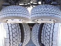 三菱ふそうファイター平ボディ増トン（6t・8t）[写真16]