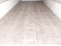 いすゞフォワードアルミウイング増トン（6t・8t）[写真12]