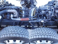 UDトラックスコンドル平ボディ増トン（6t・8t）[写真17]