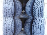 UDトラックスコンドル平ボディ増トン（6t・8t）[写真18]