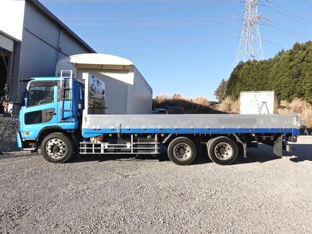 UDトラックスコンドル平ボディ増トン（6t・8t）[写真04]