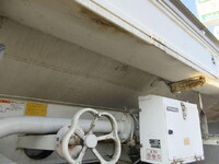 いすゞフォワードタンク車（タンクローリー）中型（4t）[写真20]