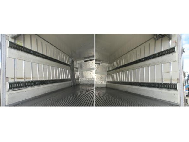 いすゞフォワード冷凍車（冷蔵車）中型（4t）[写真17]