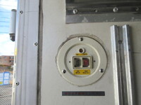 いすゞフォワード冷凍車（冷蔵車）中型（4t）[写真20]