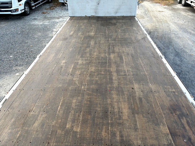 日野レンジャーアルミウイング中型（4t）[写真15]