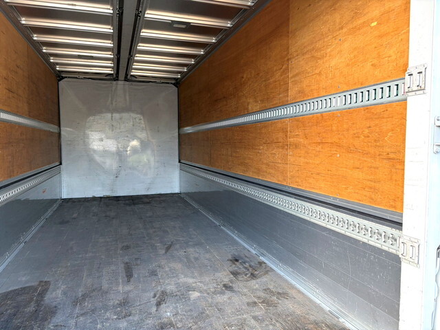 日野レンジャーアルミウイング中型（4t）[写真08]